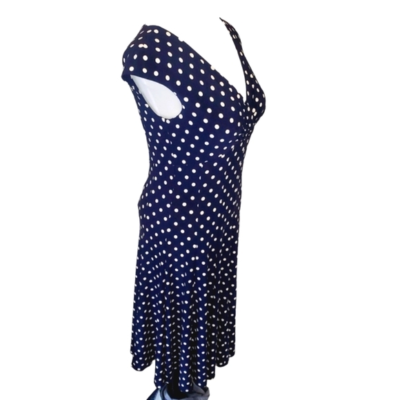 🔥Lauren Ralph Lauren Navy Blue/White Polka Dot Sleeveless Vneck Midi Dress SZ 4 - Picture 5 of 10